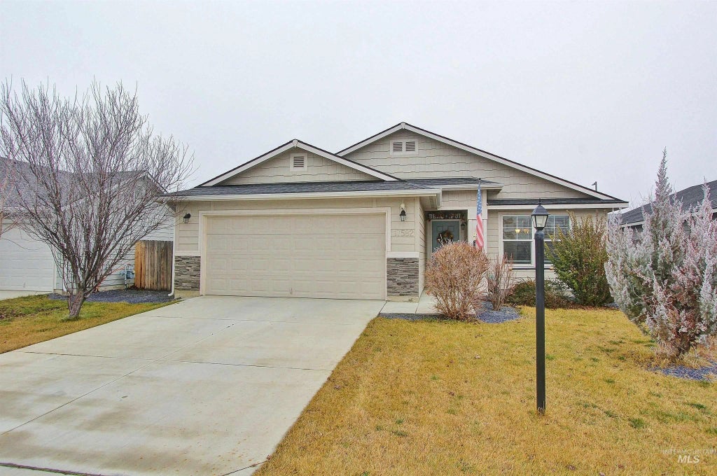 17582 Mountain Springs Ave, Nampa