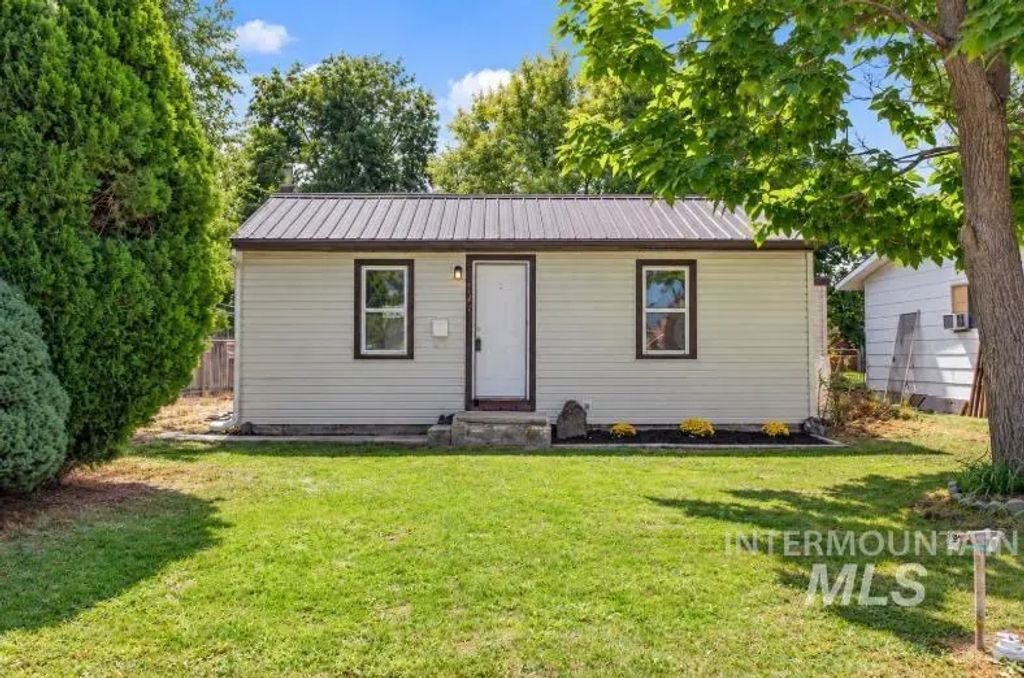 127 Shoshone Ave, Nampa