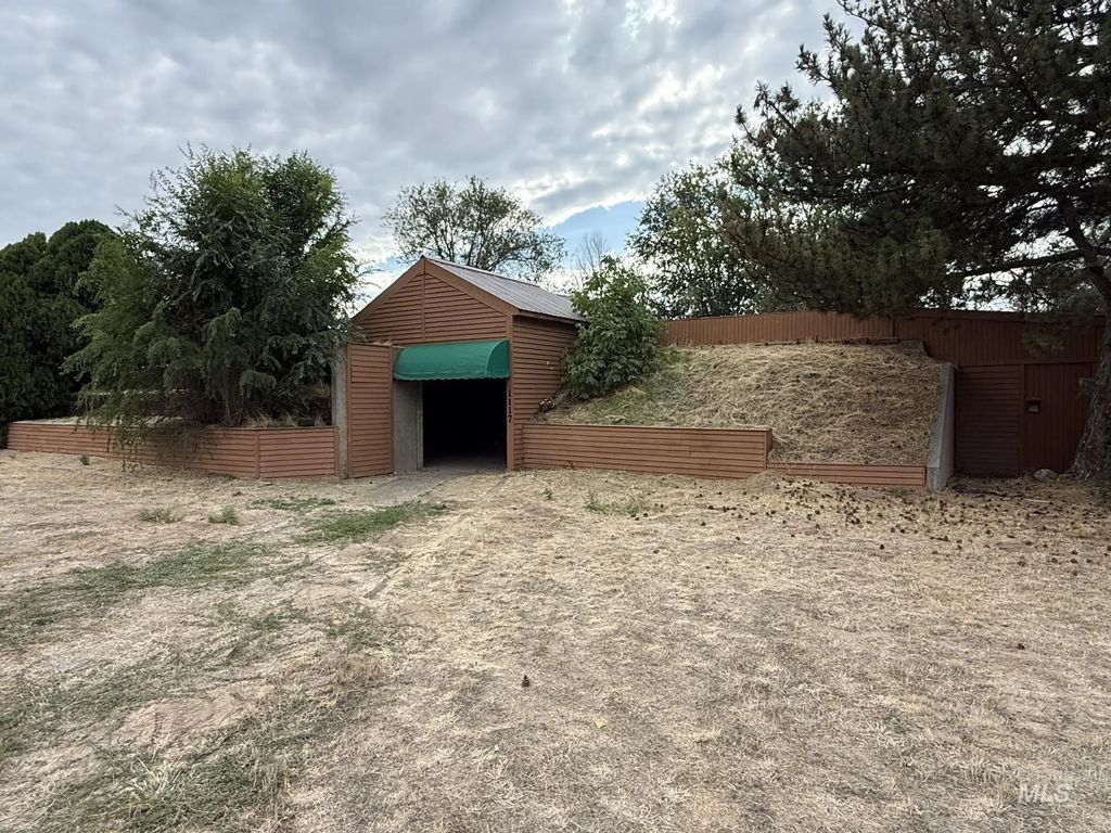 1117 S Stanford St, Nampa