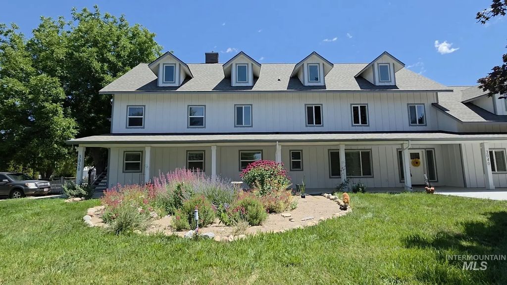 3040 N Duane Dr, Meridian