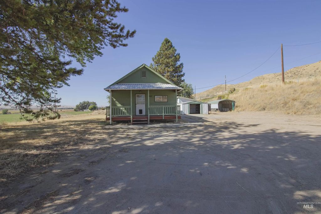 1657 Weiser River Road, Weiser