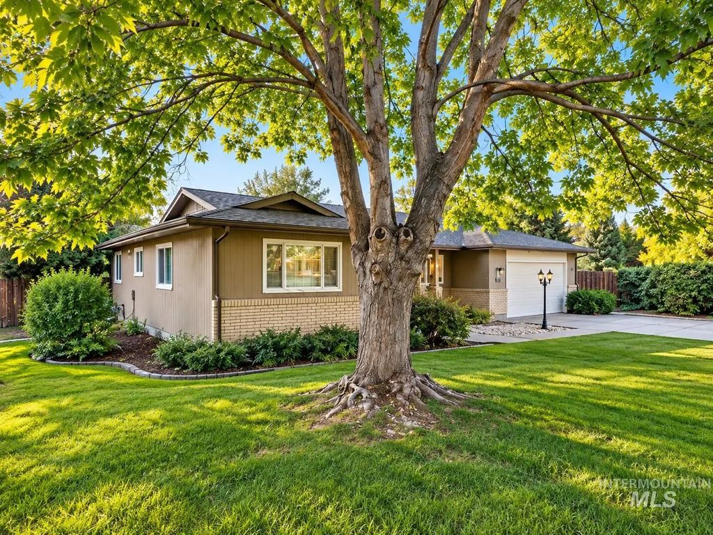 340 Pioneer Road, Weiser
