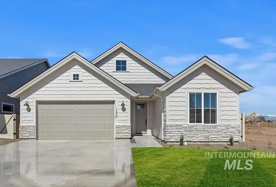 1334 E Andes Dr, Kuna