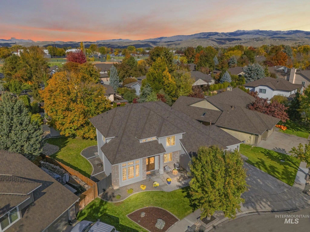 8050 W Innsbrook Ct, Boise