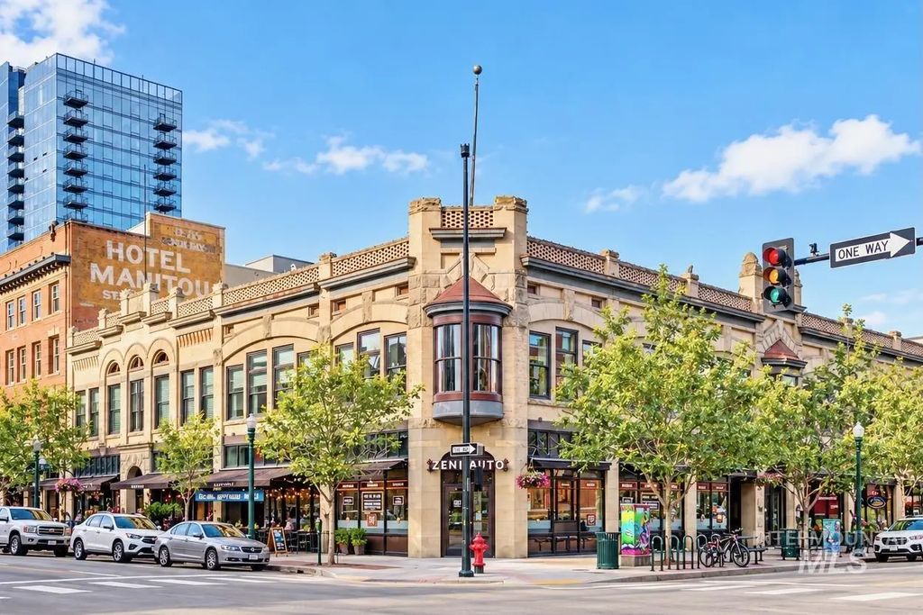101 N 10th St #206, Boise