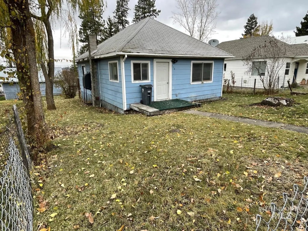 920 Pine #n/a, Potlatch