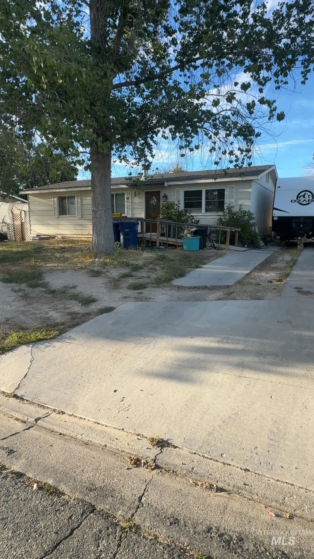 232 Glacier Drive, Jerome