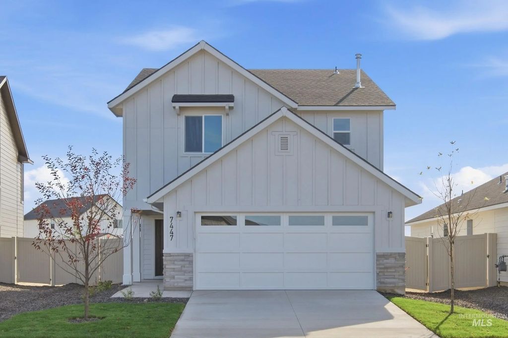 7447 W Newtown Dr, Eagle