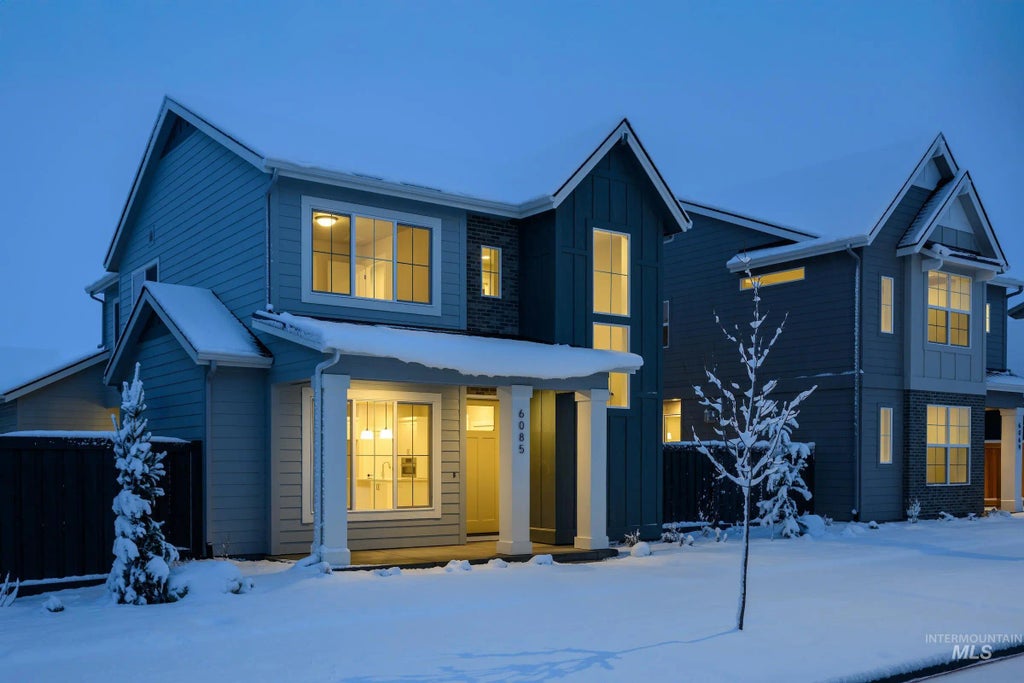 6085 S Hope Ave, Meridian