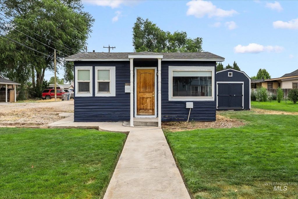 716 E Sherman Ave, Nampa