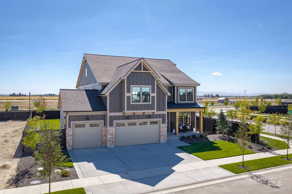 7497 W Whisper Ridge Dr, Meridian