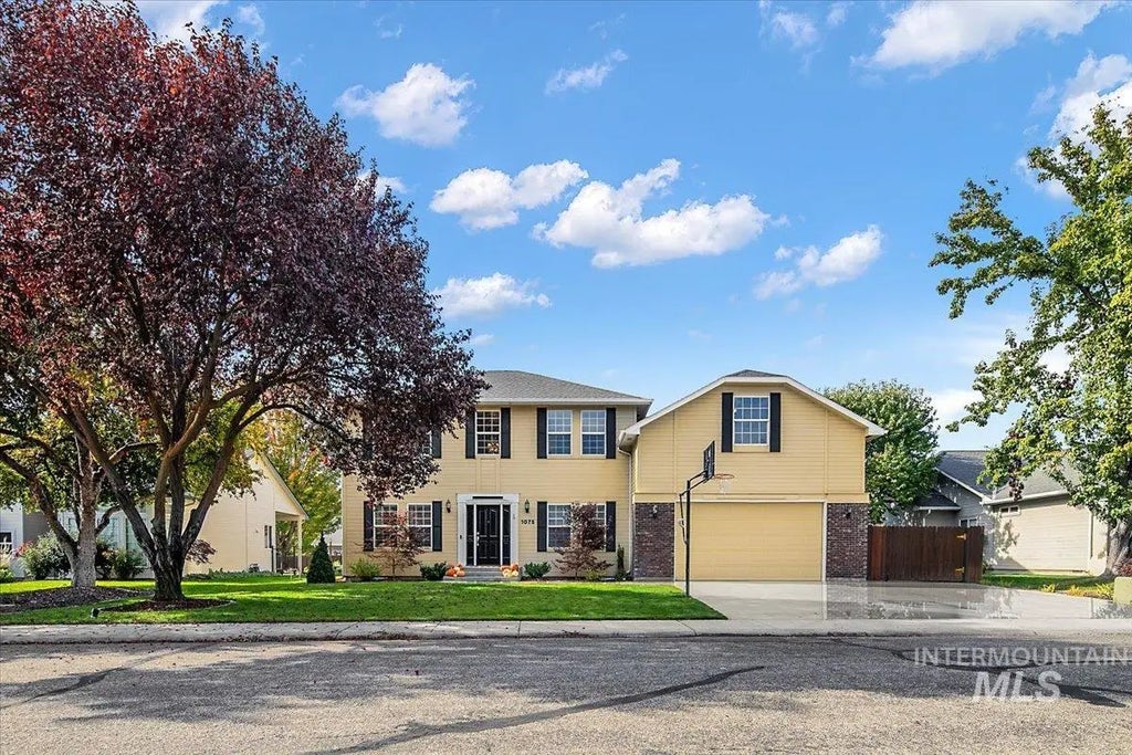 1075 N Purple Sage Way, Eagle