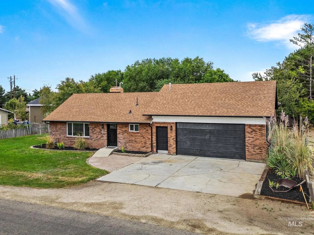 10520 W Arnold Rd, Boise