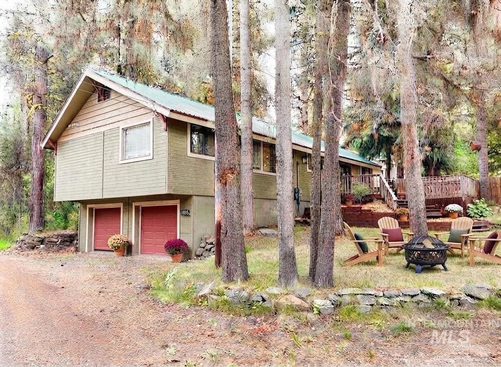 1025 Meadows Rd, McCall