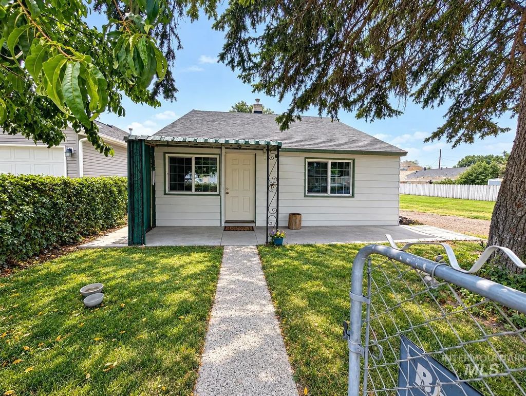 515 Miller Ave, Burley