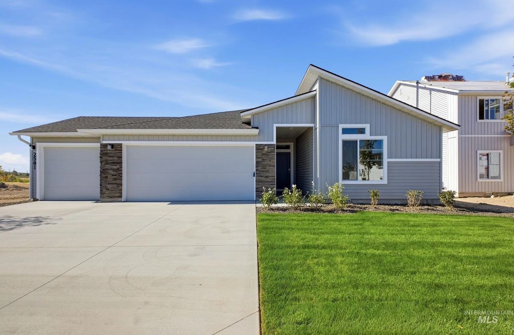 2581 N Chappy Way, Kuna