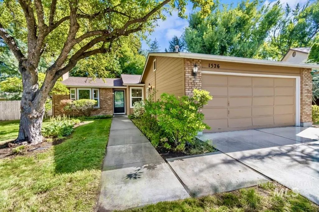 1526 E Symphony Court, Boise
