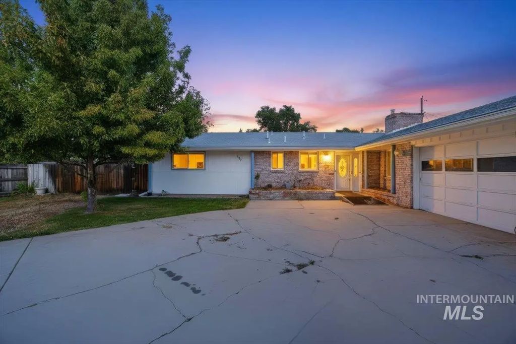 107 Felton St, Caldwell