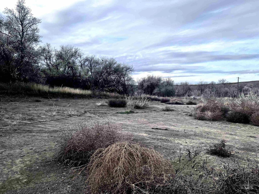 4348-b N 1130 E, Buhl