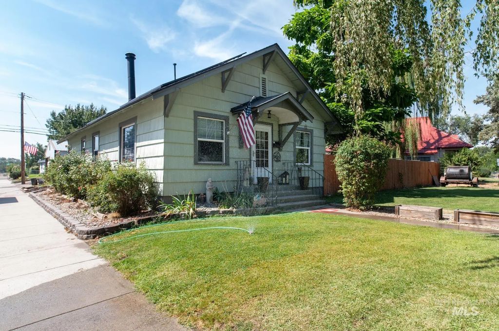 601 W Idaho St., Weiser