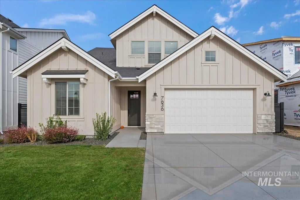 7636 W Old School St. #elmwood, Meridian