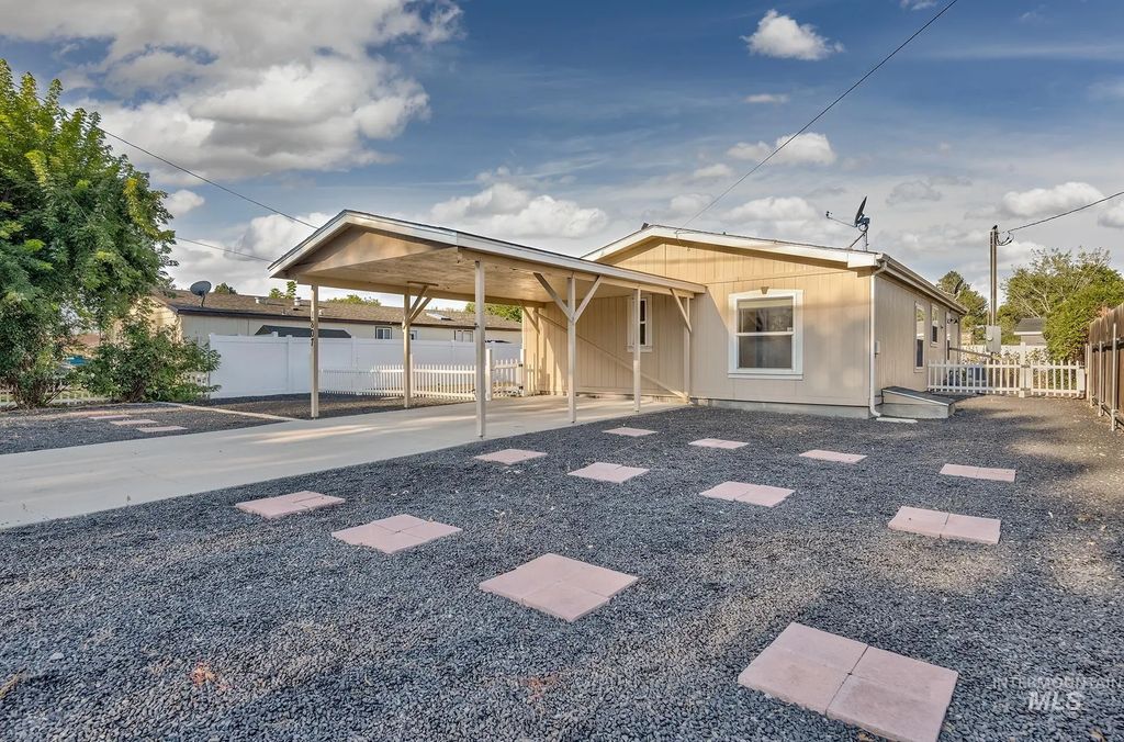 1807 Allen Ave., Fruitland
