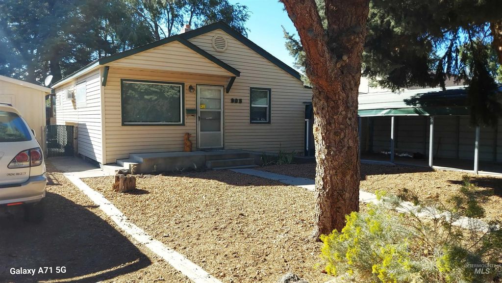 905 Utah St, Gooding