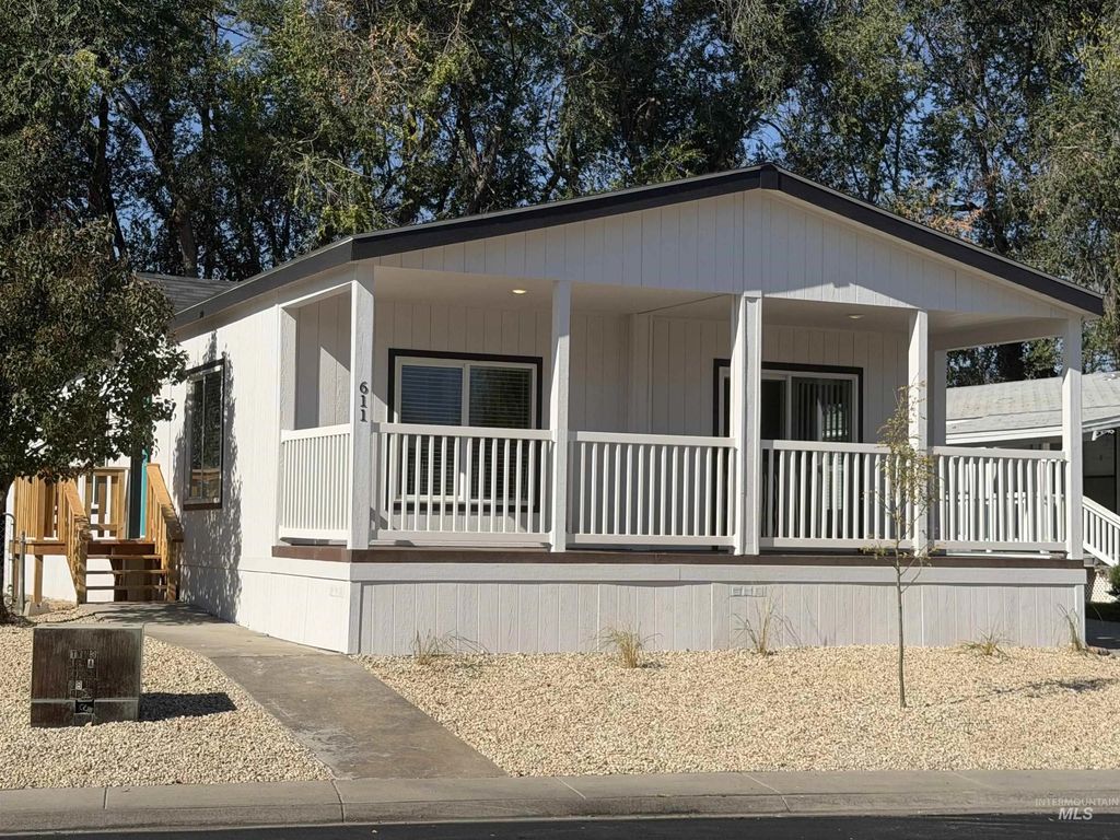 611 N Timathy Rd, Boise