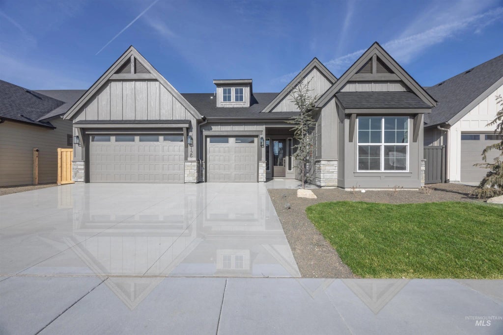 1126 E Crescendo St, Meridian