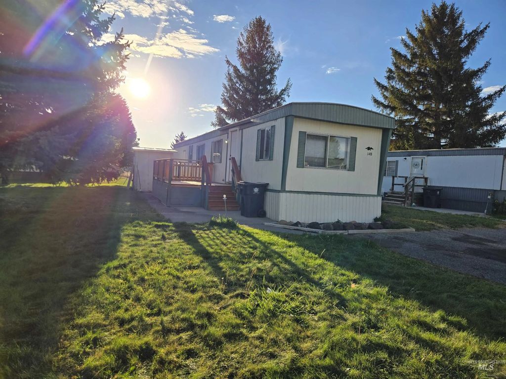 198 South Hills Road #148, Twin Falls
