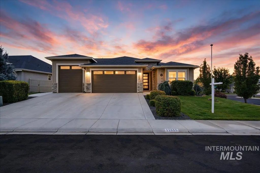 11555 W Pathview St, Star