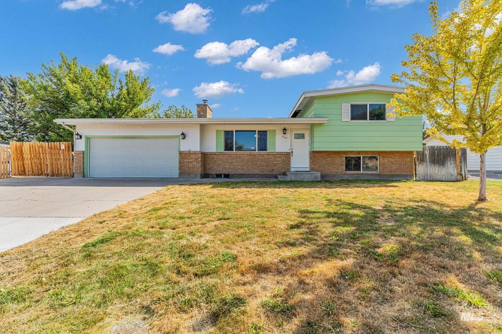 1520 Princeton Dr, Twin Falls