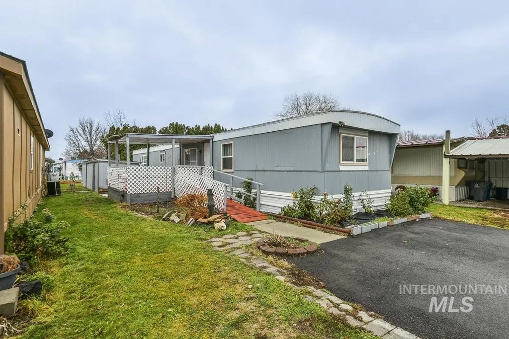 1401 W Flamingo #80, Nampa