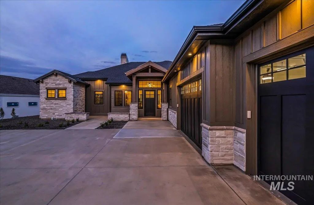 20373 N Swire Green Way, Boise