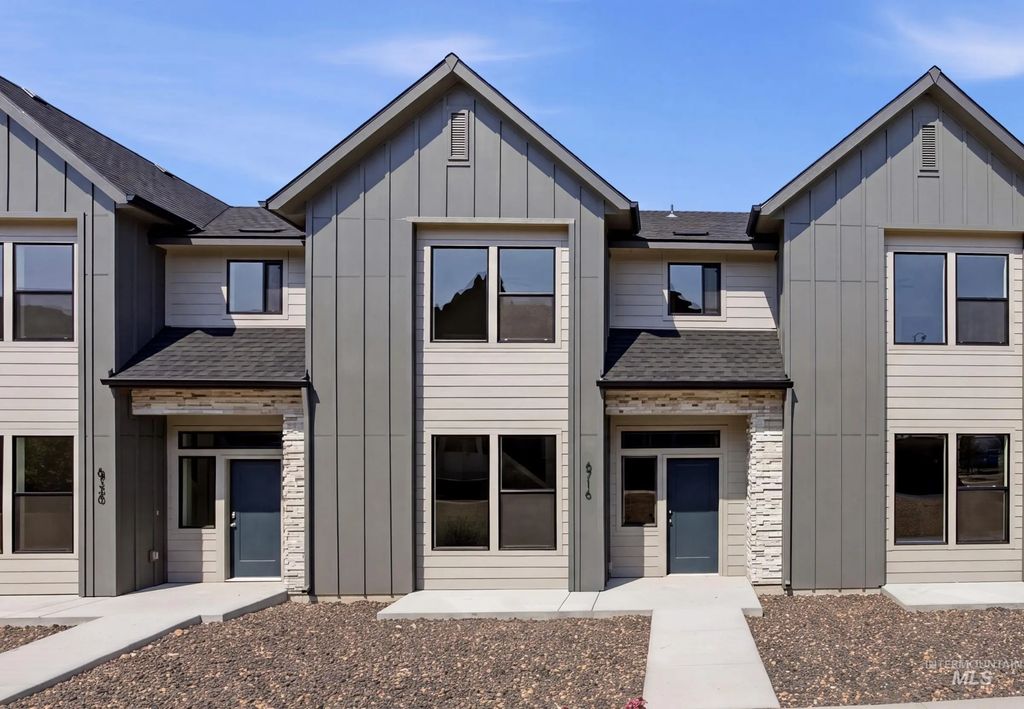 6716 S Arista Ave, Boise