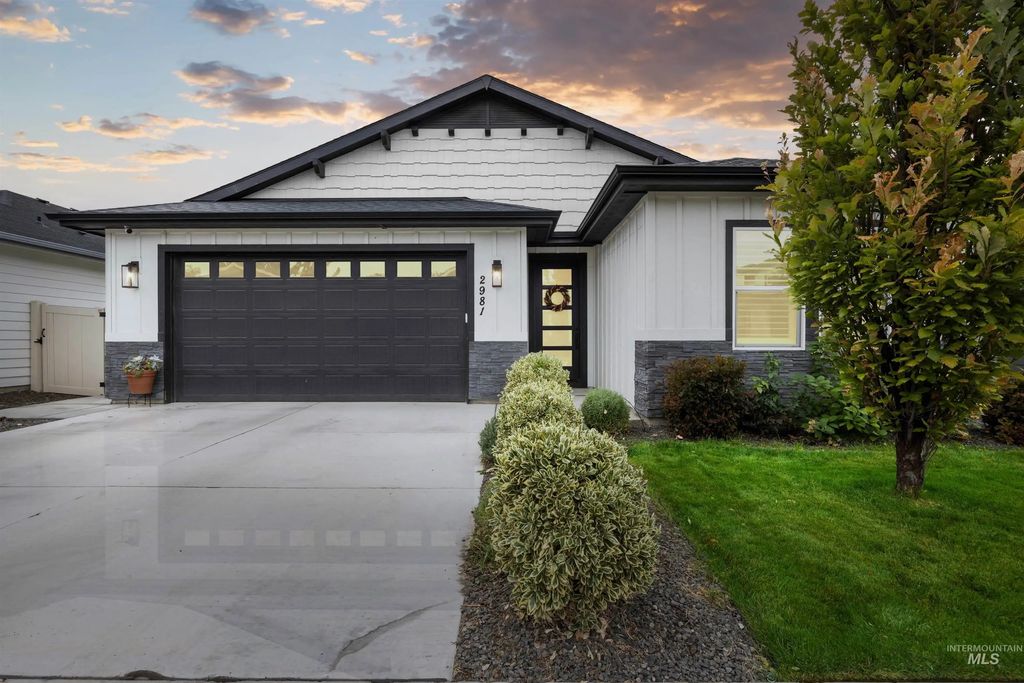 2981 E Diorite St, Nampa