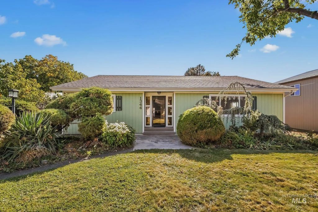 1344 Hemlock Ave, Lewiston