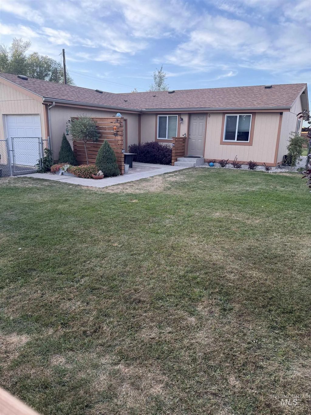 290 West Elmore Avenue, Richfield