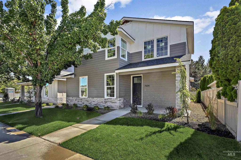 7604 N Ferris Ave, Boise