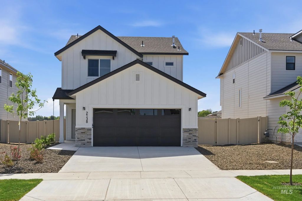 2046 S Summerson Way, Meridian