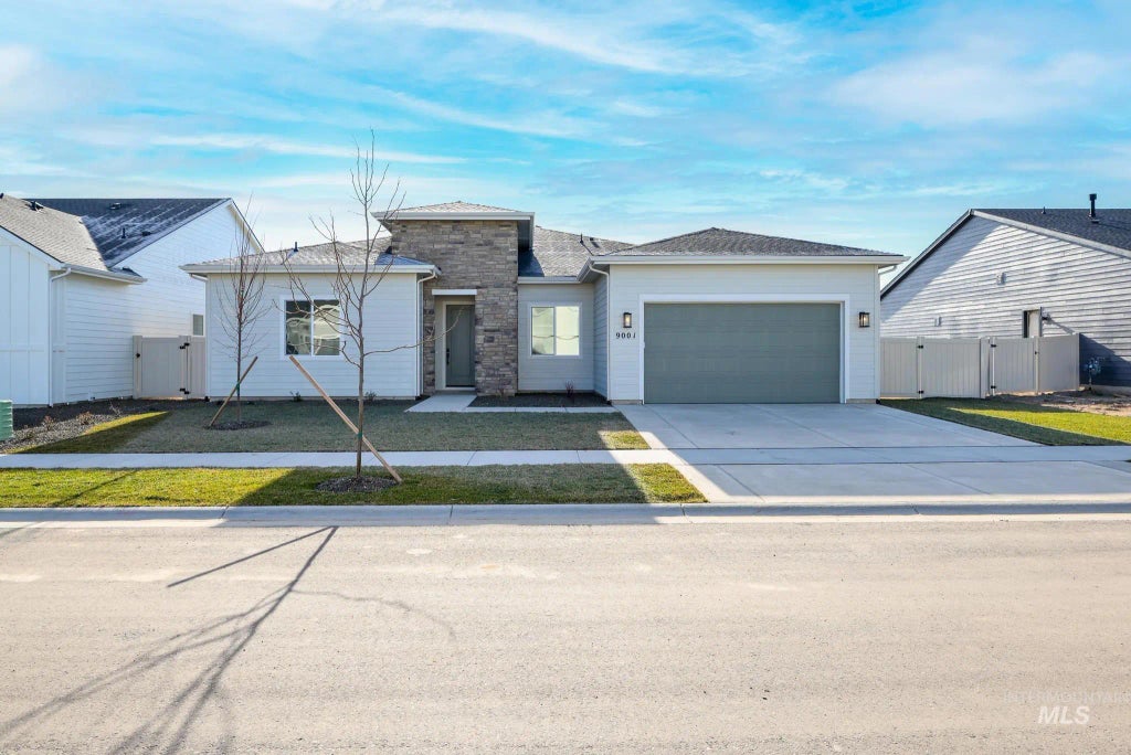 9001 W Moonglade St, Star