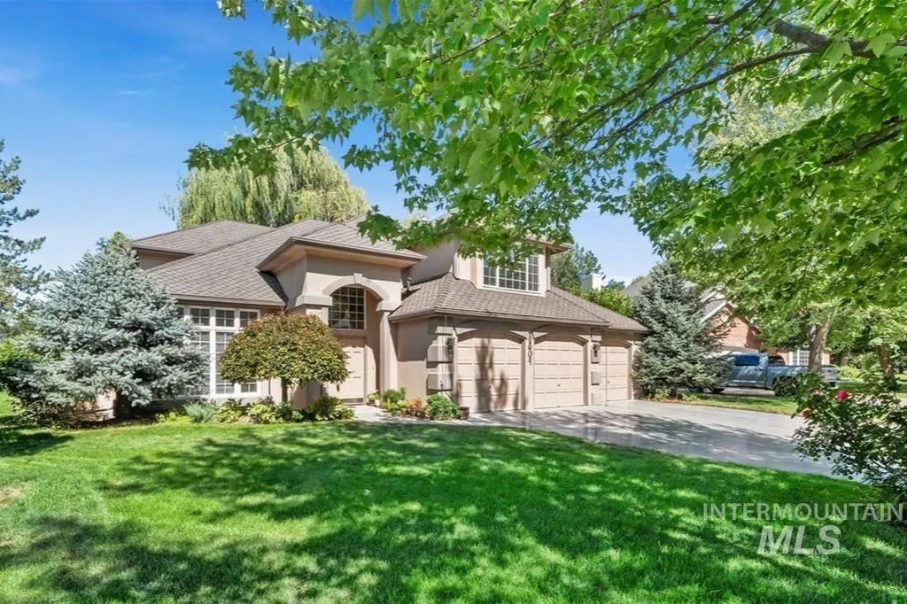 8504 W Pool Ct, Garden City