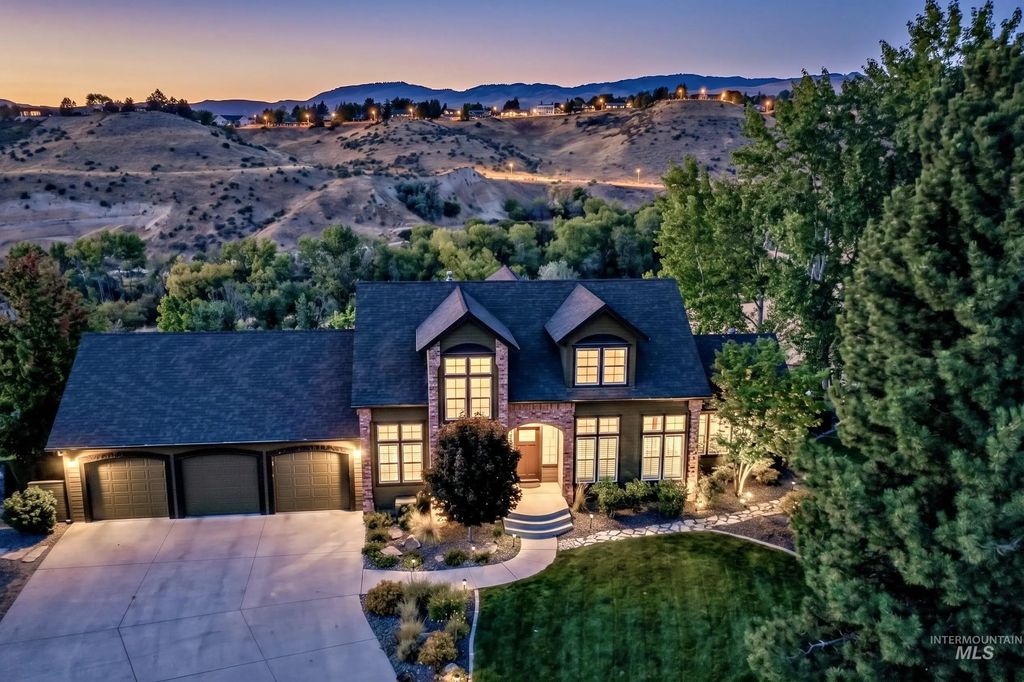 2798 N Cliffview Pl, Boise