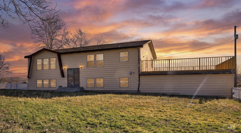 8027 W Chuckar Lane, Boise