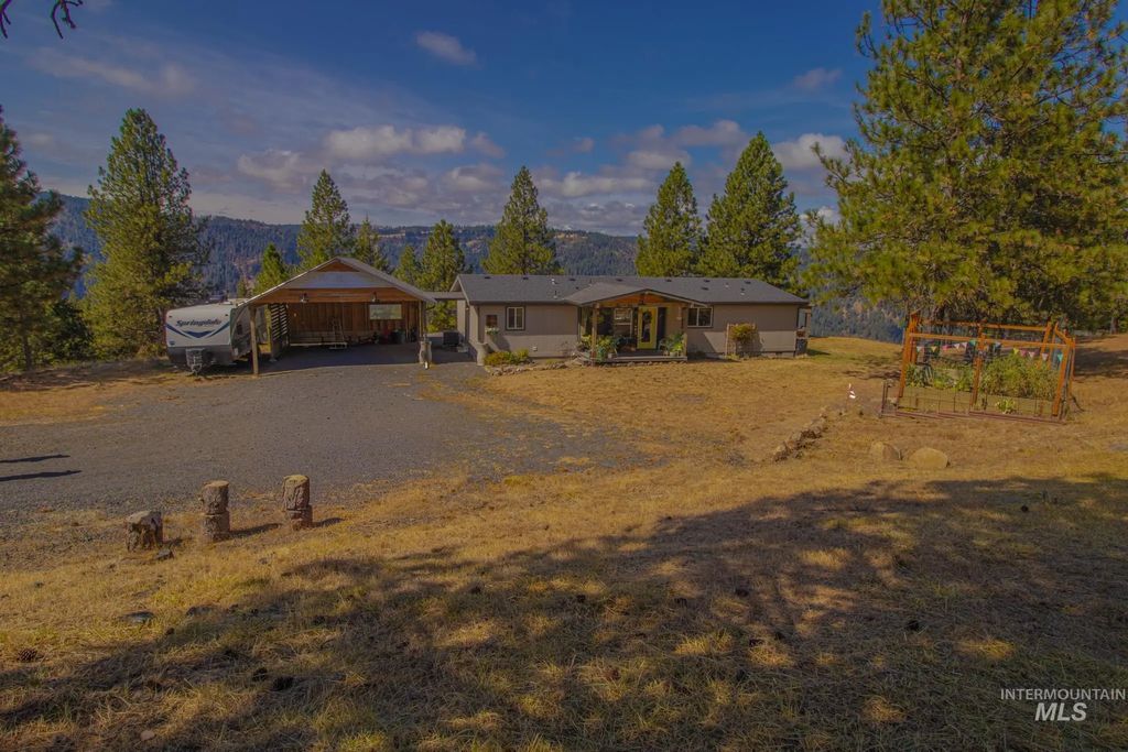 5190 Lakeview Rd, Orofino