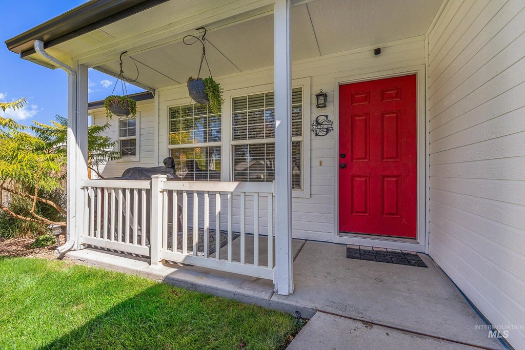 1866 N Buckler Way, Kuna