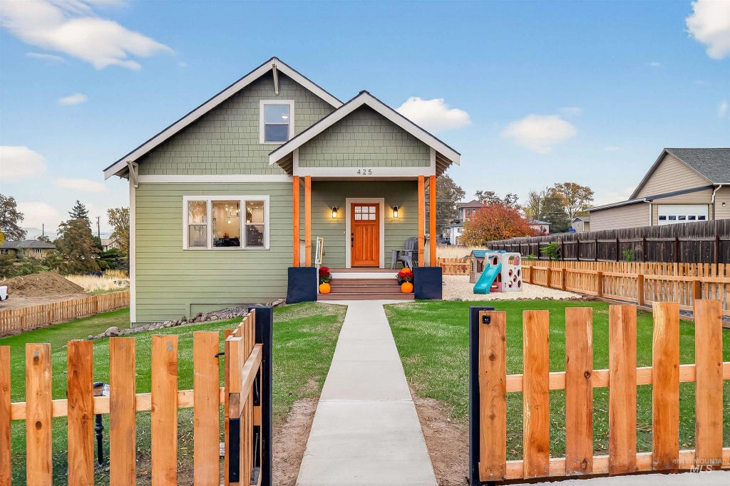 425 27th St, Lewiston