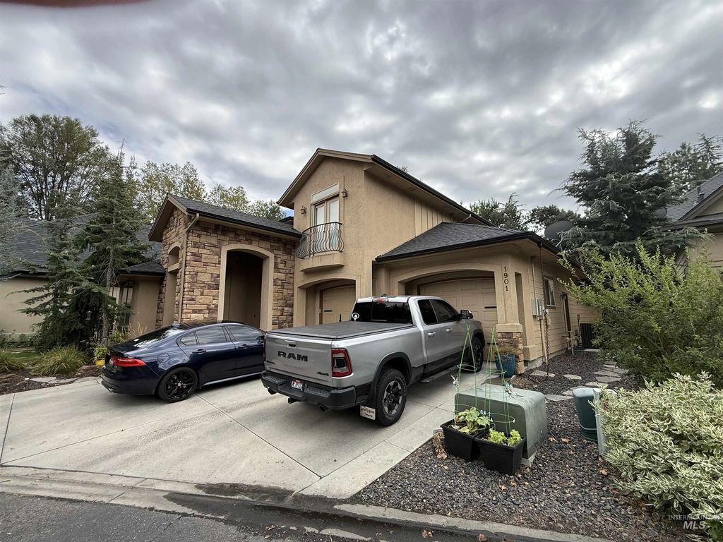 1901 S Stream Pointe Ln, Eagle