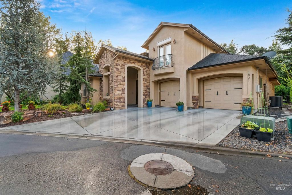 1901 S Stream Pointe Ln, Eagle