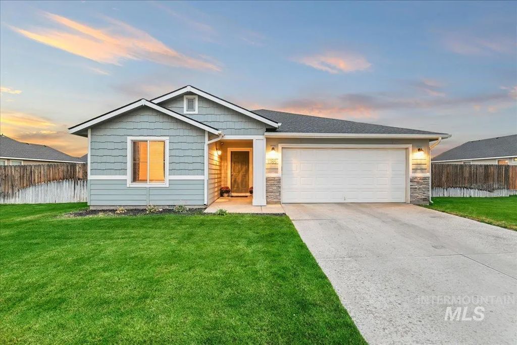1785 Sw Levant Way, Mountain Home